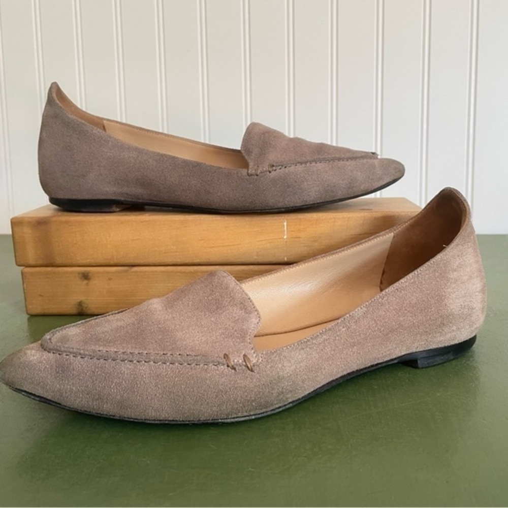 M.Gemi Italian Pointed Toe Ballet Flats in Taupe Suede *Italy*